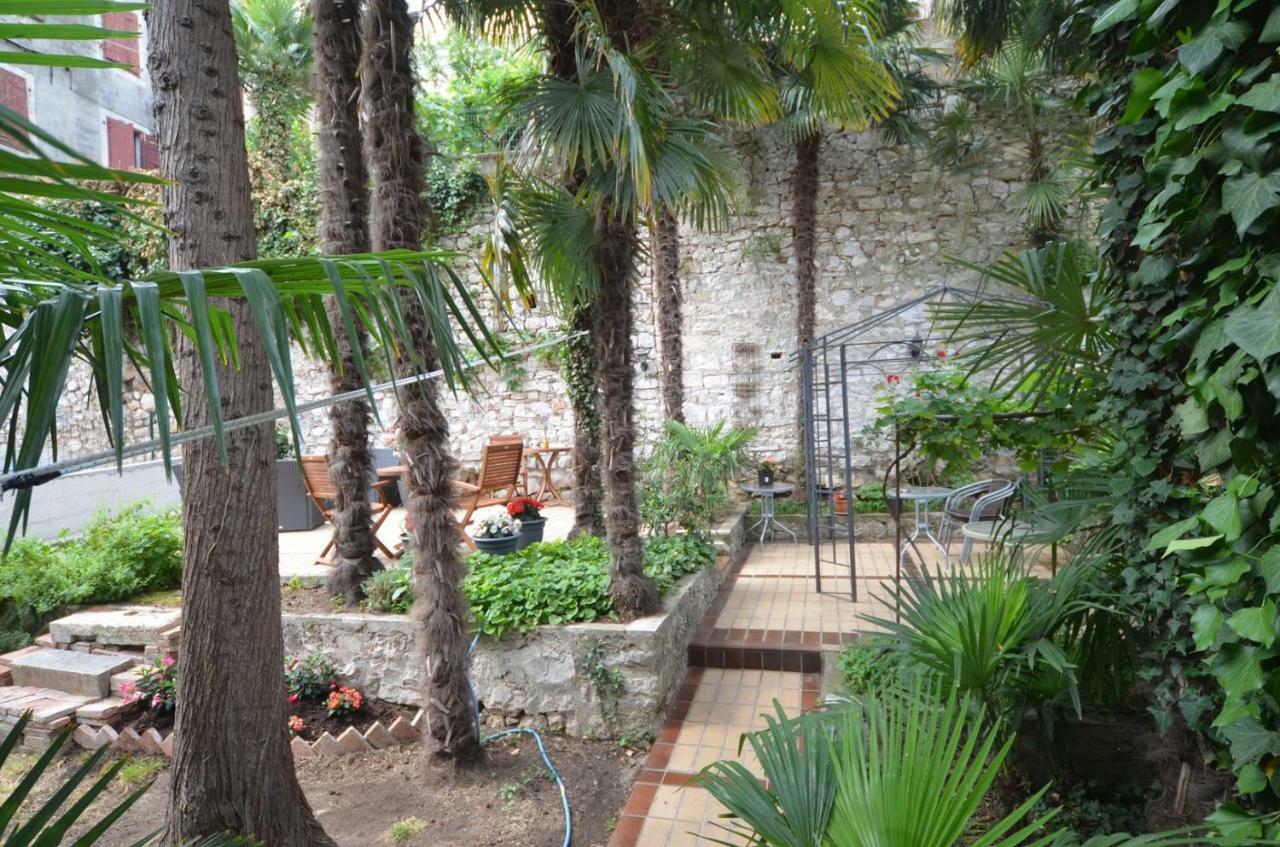 Old Town Svalba Hotel Rovinj Exterior photo
