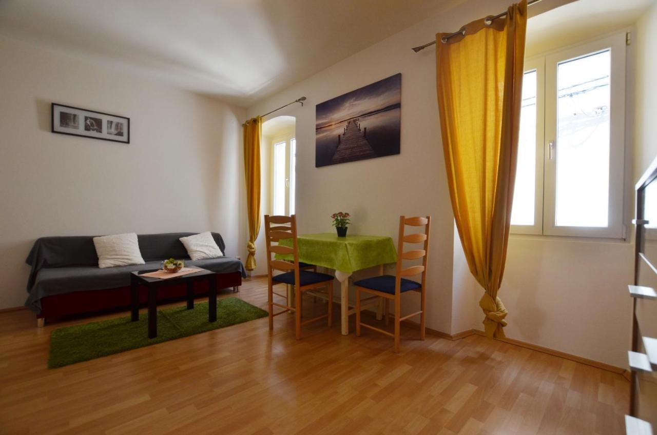 Old Town Svalba Hotel Rovinj Exterior photo